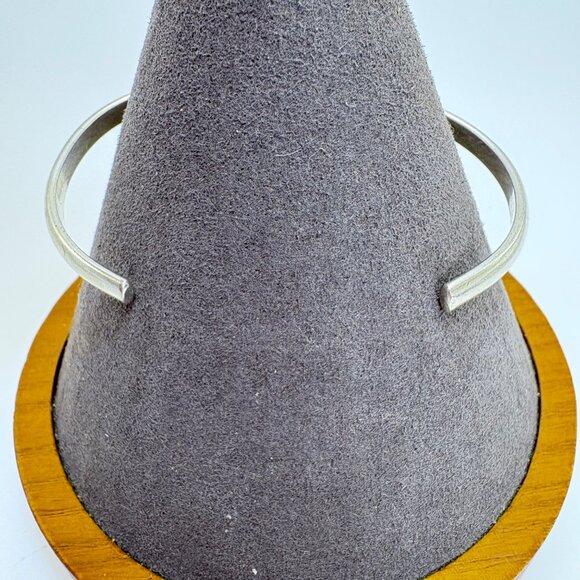 VTG Sterling Silver 925 Thin Half Round Open Cuff Bracelet Size 7.5" Fit - Picture 4 of 9